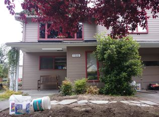 7322 23rd Ave NW, Seattle, WA 98117