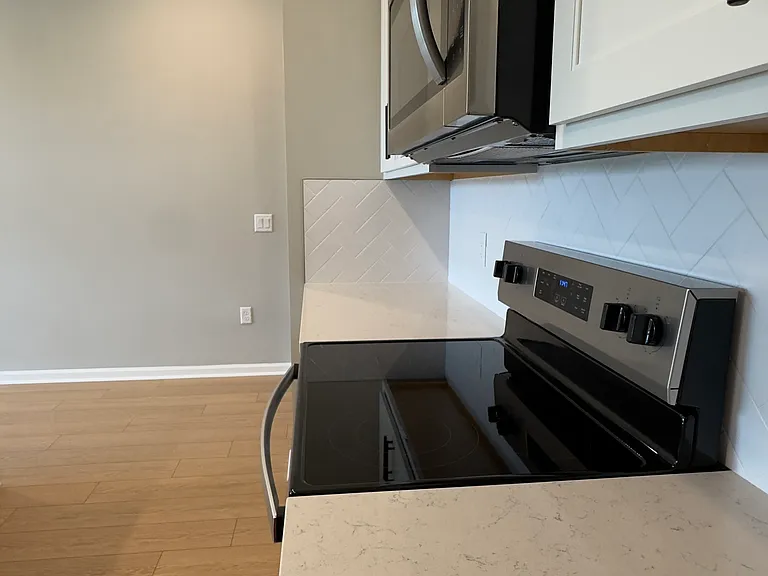 4298 Efendi Dr — Photo 14