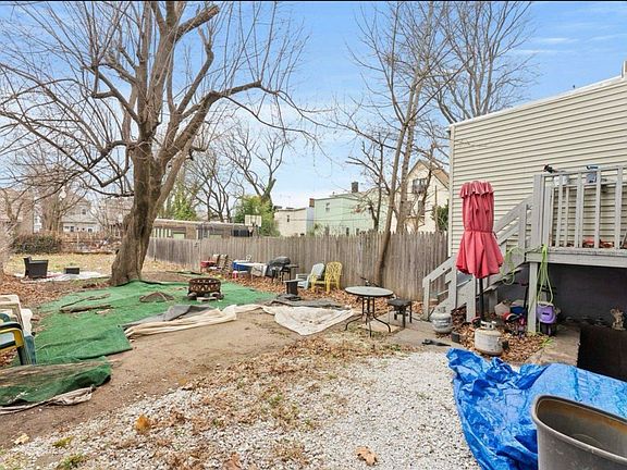 3rd image of 21 Boyd Ave #1