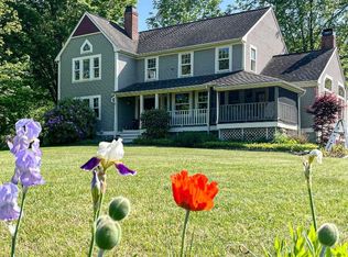 4 Abbott Run Valley Rd, Cumberland, RI 02864