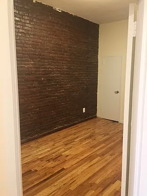 Rented by AJ Clarke | media 12