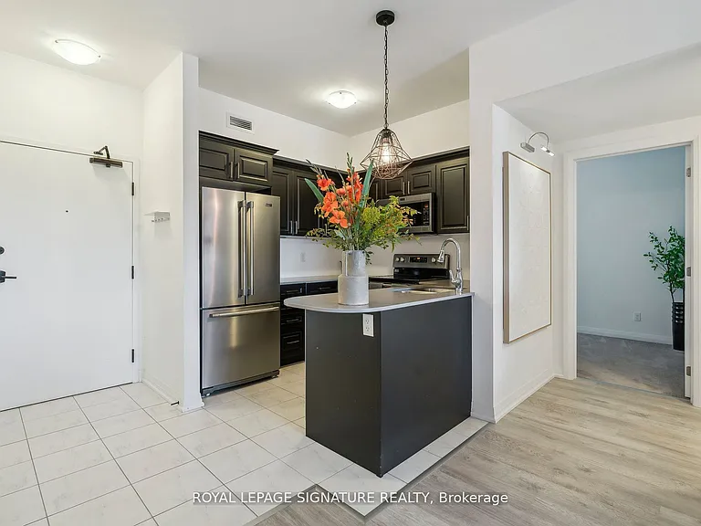 54 Koda St #205 — Photo 4