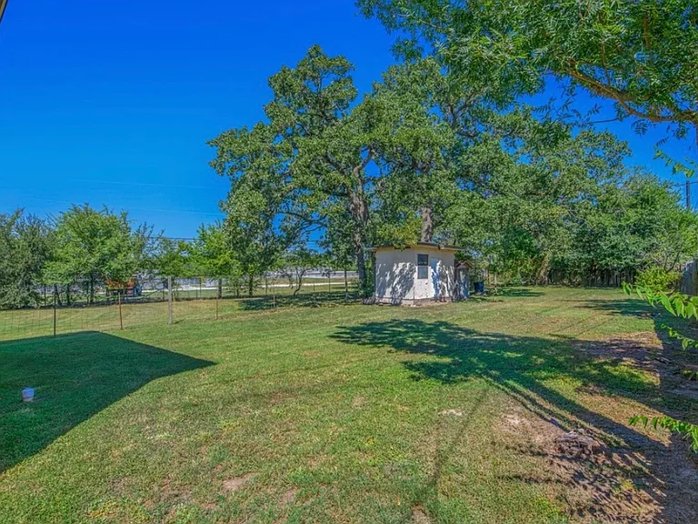 1202 Vinyard Ct #B — Photo 12