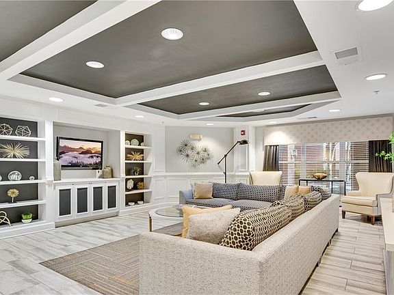 4th image of 200 River Vista Dr Unit 220