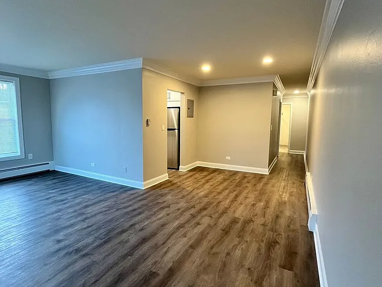 5140 Fairview Ave — Photo 1
