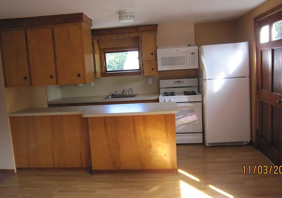2nd image of 0 Cranbury Rd