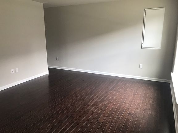 2nd image of 9314 Geaton Park Pl