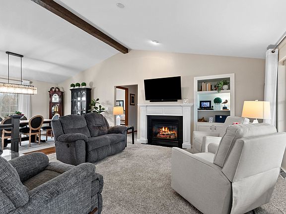 5th image of 2270 Maddy Ct