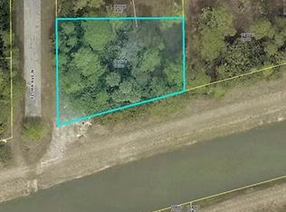 2906 Flora Ave N, Lehigh Acres, FL 33971