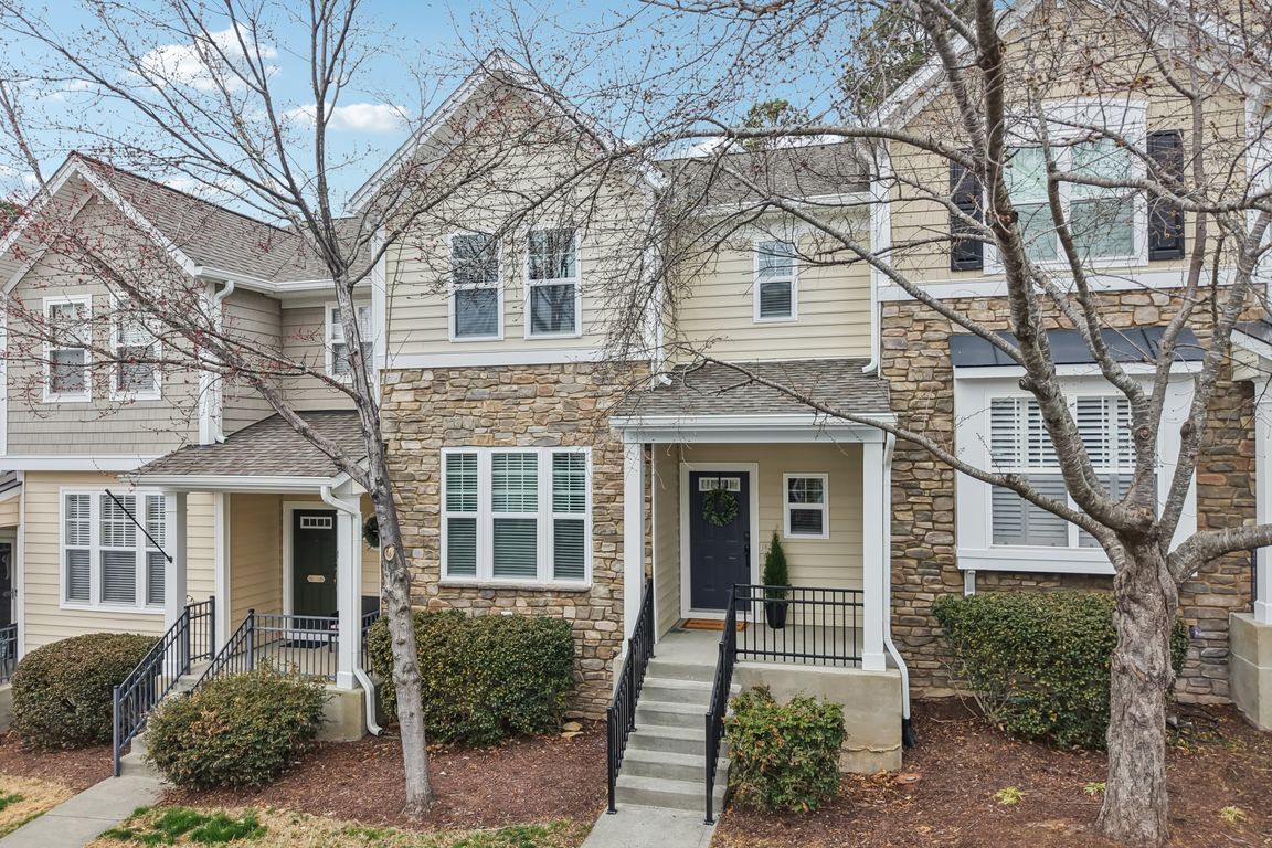 Hourglass Ct-S0303-041.jpg