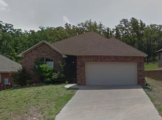 145 Pleasantwood Dr, Maumelle, AR 72113