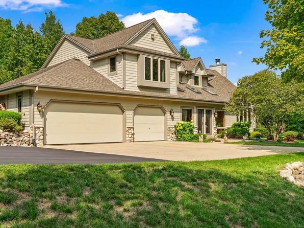 532 Wildwood RIDGE, Colgate, WI 53017