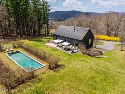 90 Overlook Dr, Hillsdale, NY, 12529