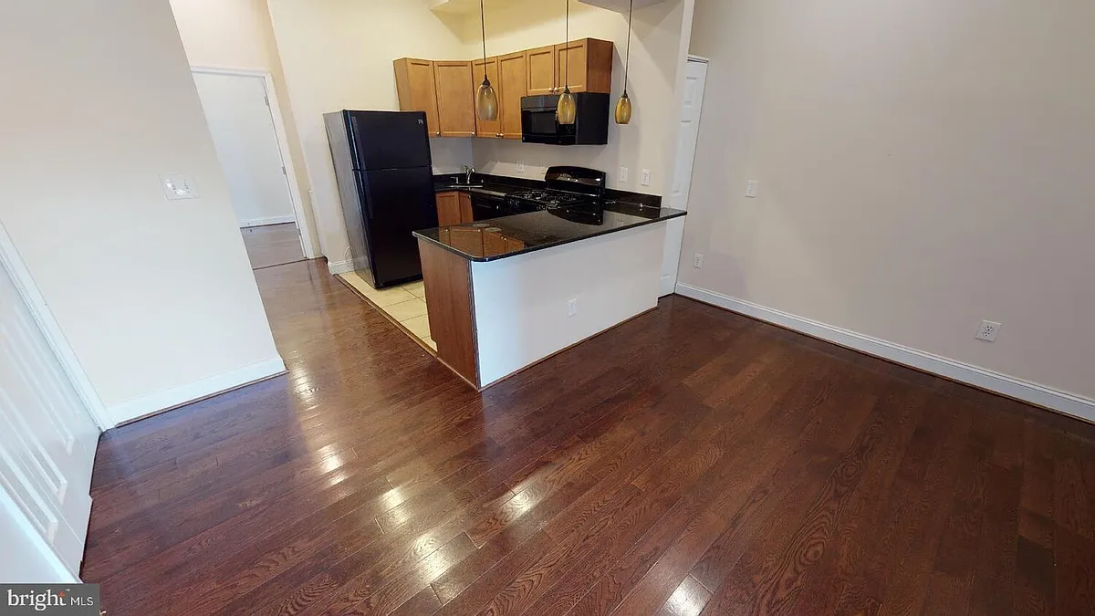 Building Photo - 511 Florida Ave NW #1