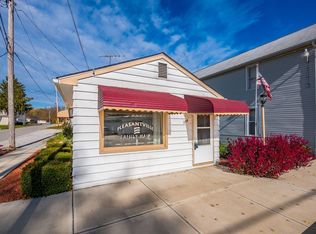 111 W Columbus St, Pleasantville, OH