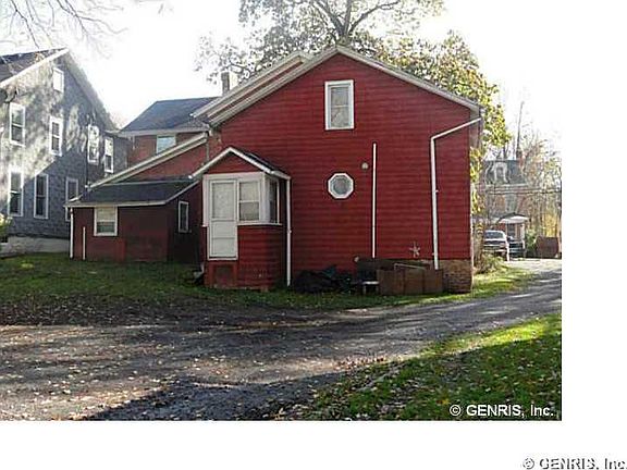 5th image of 70 Bristol St