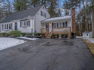 31 Governor Hutchinson Rd, Billerica, MA 01821
