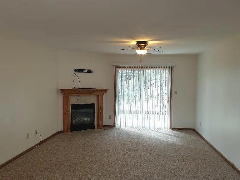 7347 Wallingford Way #7347 — Photo 2