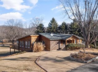 2898 Patti Ln, High Ridge, MO 63049