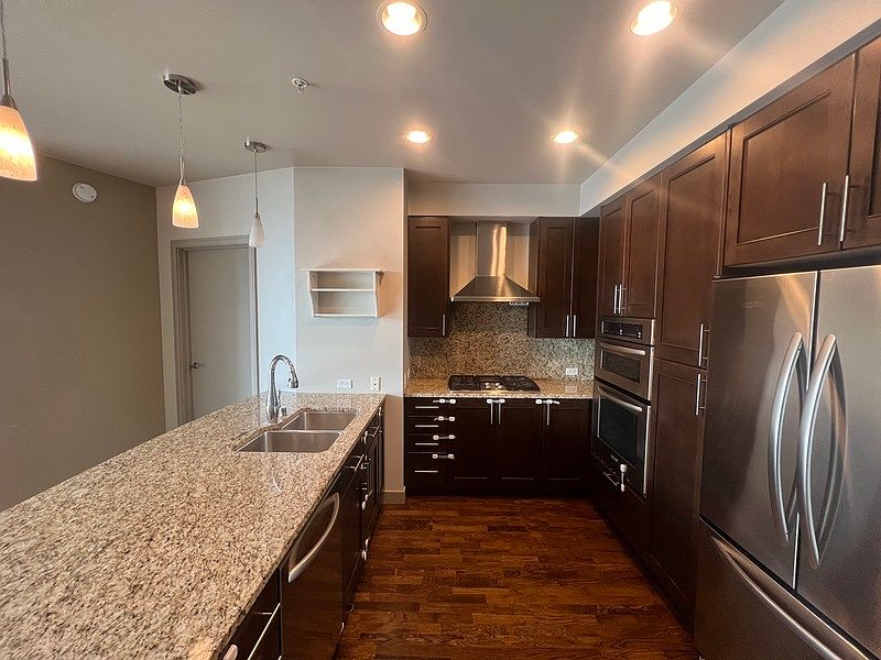 1st image of 10610 NE 9th Pl Unit 2100