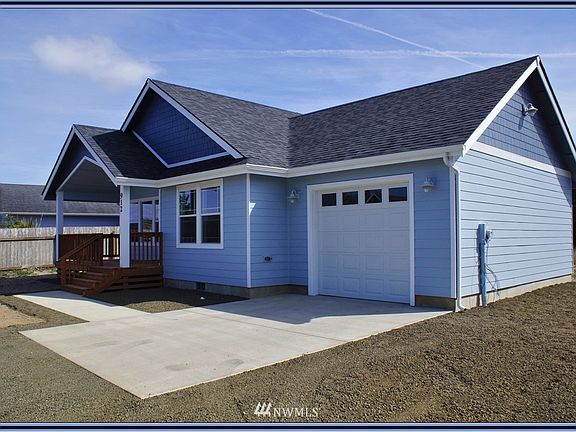 3rd image of 912 Cascade Avenue
