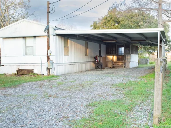 620 Derouen Ave, Lake Arthur, LA 70549