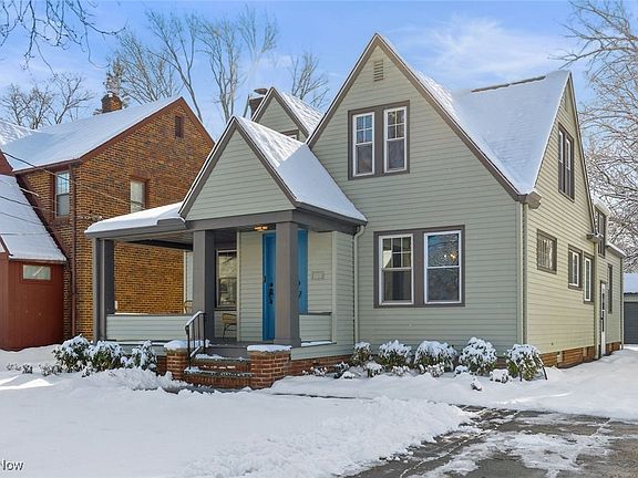 2nd image of 21437 Hillsdale Ave