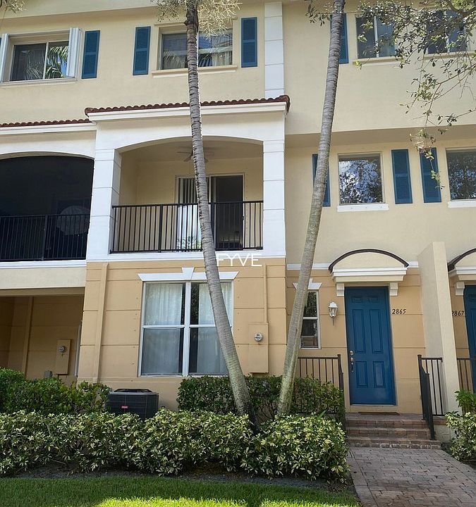 1st image of 2865 S Oasis Dr