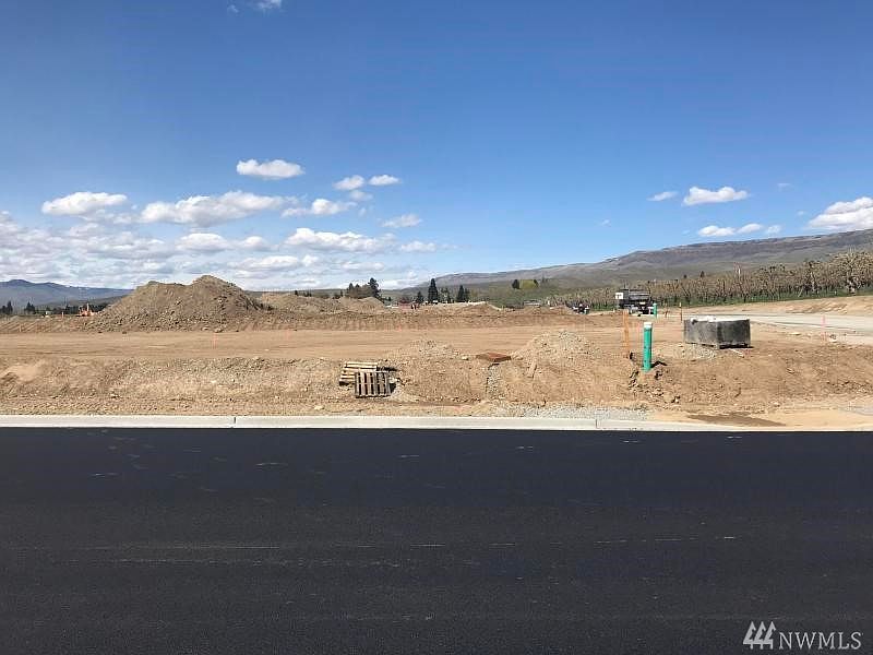 1st image of 272 S Nevada St