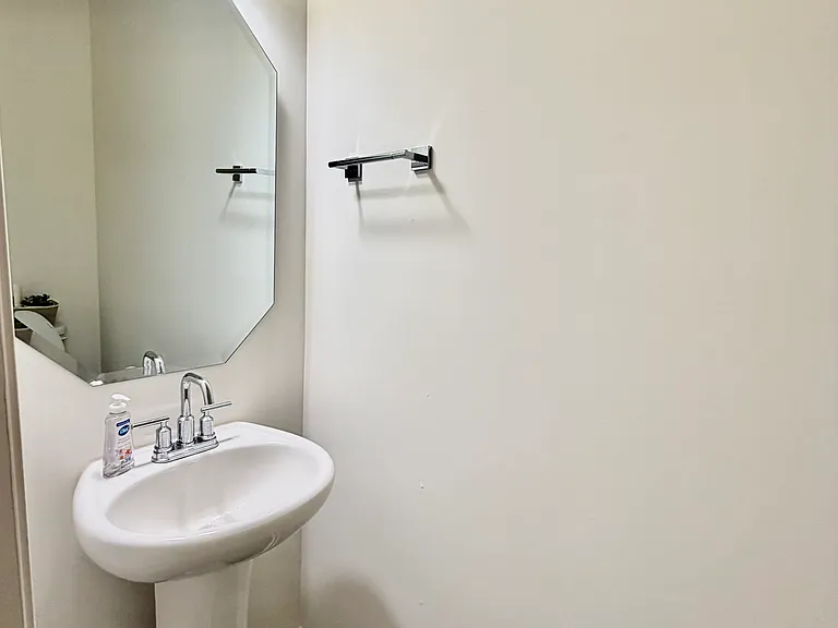 12029 Basking Dr — Photo 10