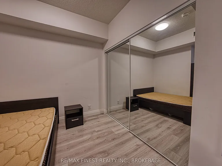 652 Princess St #622 — Photo 14