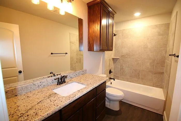 1325 White Sand Dr — Photo 1