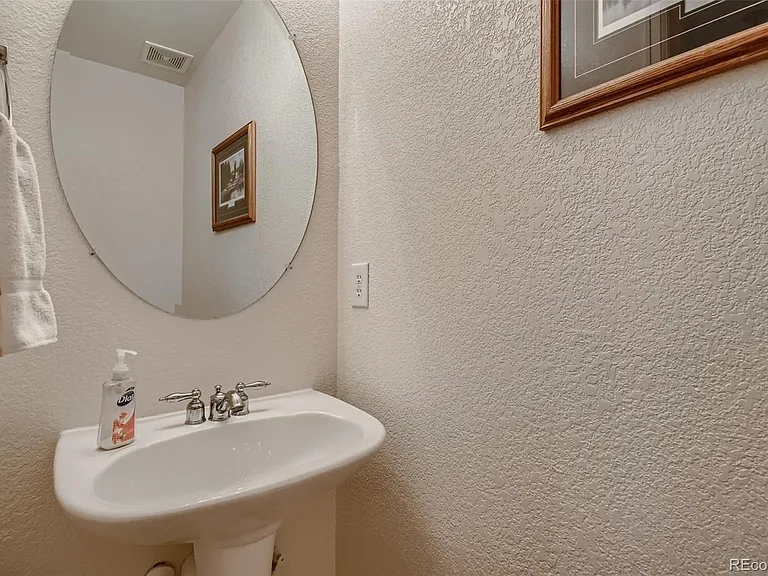 13616 Garfield St #D — Photo 14