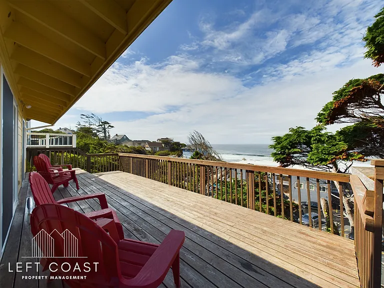 1033 NW Inlet Ave — Photo 45