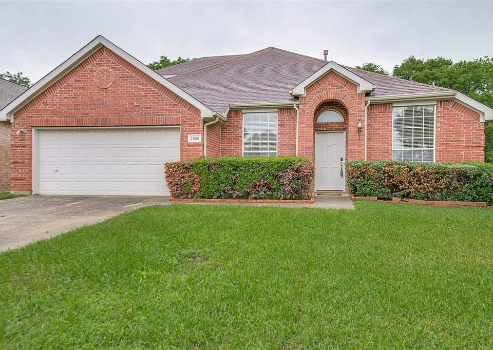 1st image of 2309 Great Bear Ln
