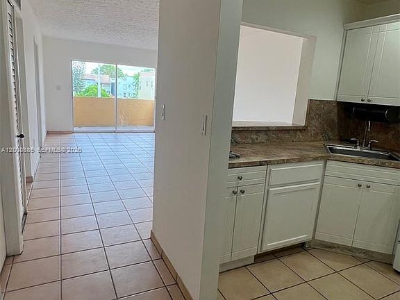 3rd image of 6070 W 18th Ave APT 323