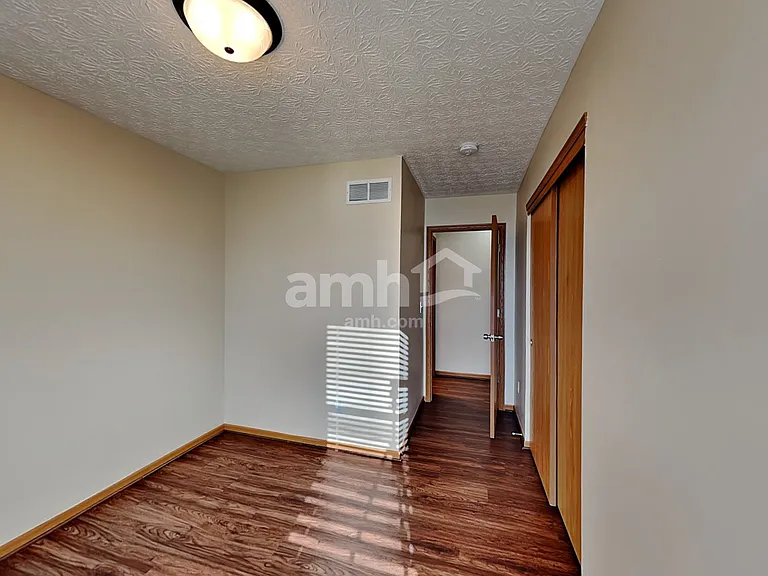 378 Wheatfield Dr — Photo 14