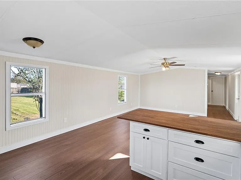16962 Lea Cir — Photo 23
