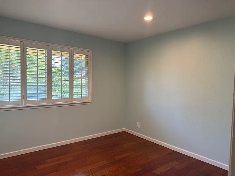1681 Countrywood Ct — Photo 9