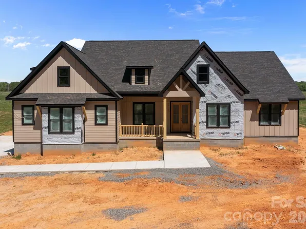 363 New Salem Rd #4, Statesville, NC 28625