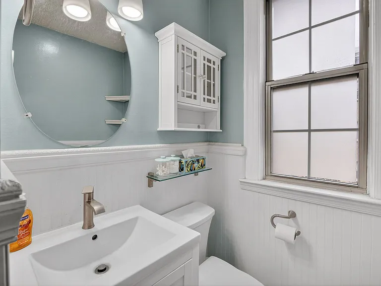 1401 Columbia Rd NW #319 — Photo 14
