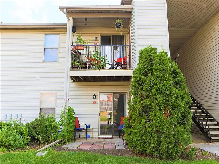 Meadow Brook — Photo 13