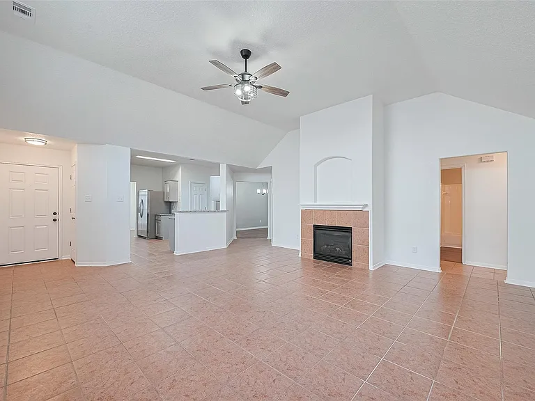 12230 Hawthorne Hill Cir — Photo 5
