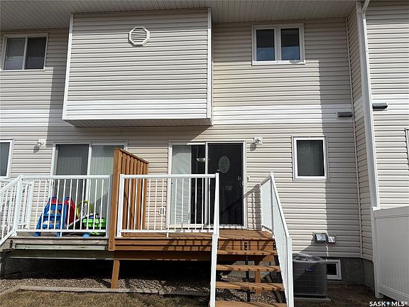 4th image of UNIT 302-851 Chester ROAD