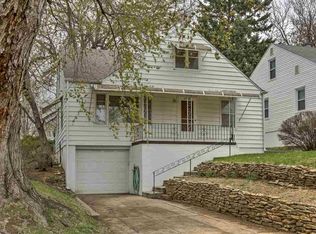 6768 Binney St, Omaha, NE 68104