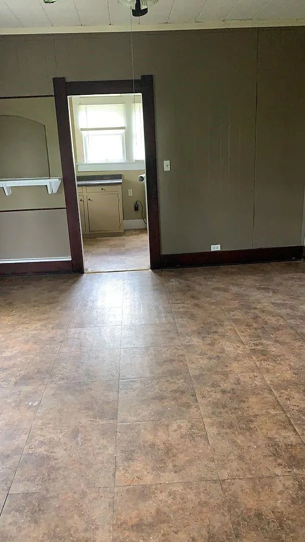 2 bed, 1.0 bath, 1064 sqft, $1,150 — Photo 4