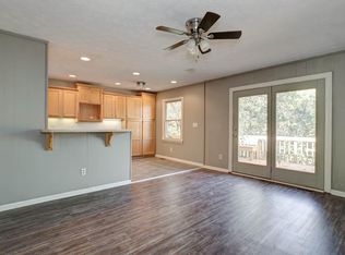 104 Ridgewood Ln, Frankfort, KY 40601