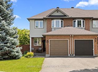 1587 Duplante Ave, Ottawa, ON K4A4A1