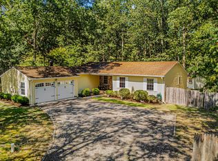 4 Oak Leaf Rd, Berlin, NJ 08009