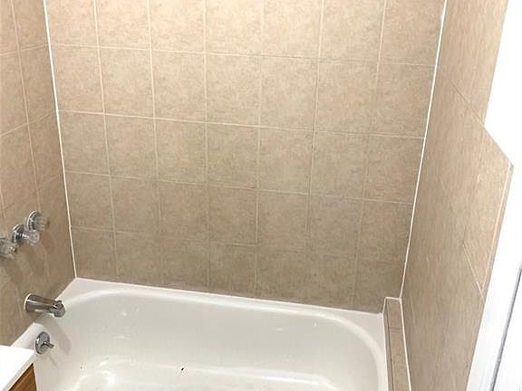 3rd image of 8736 18th Ave
